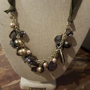 Casual Ann Taylor Loft necklace